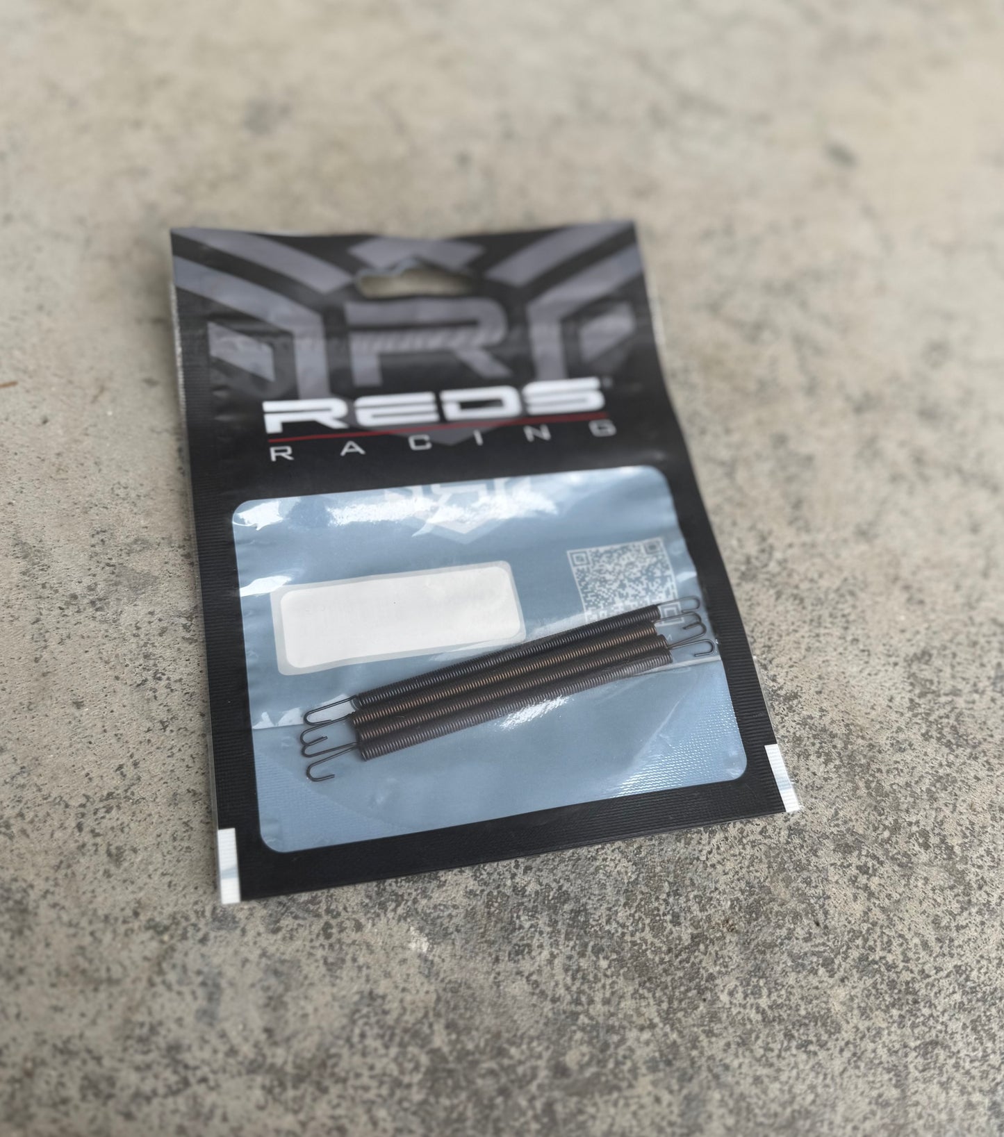 SPRING ENGINE-MANIFOLD 2.1-3.5CC LONG 62MM (4PC)
